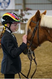 Ponysitters Club – S02E09 – Skye’s A Vet