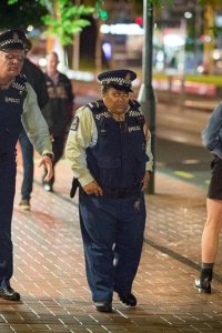 Wellington Paranormal – S01E06 – Zombie Cops