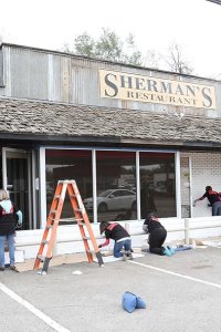 Gordon Ramsay’s 24 Hours to Hell and Back – S01E04 – Sherman’s Restaurant