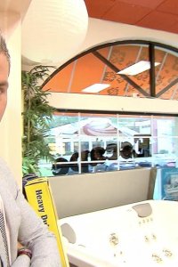 Sell It Like Serhant – S01E04 – In Big Tub-ble