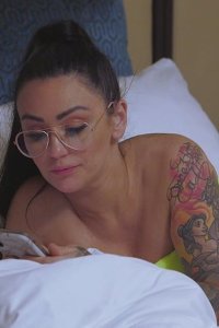 Jersey Shore Family Vacation – S03E07 – The Incident at the Strip Club