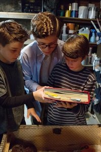 The Dangerous Book for Boys – S01E01 – How to Walk on the Moon
