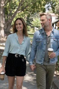 Splitting Up Together – S02E02 – Asking for a Friend