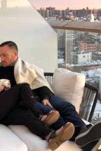 Love at First Flight – S01E07 – Unexpected Delays: Last Call