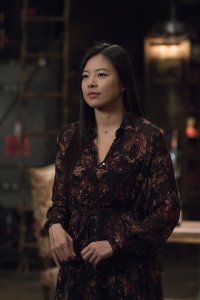 Deception – S01E04 – Divination