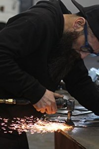 Shifting Gears with Aaron Kaufman – S01E06 – Trucked and Loaded