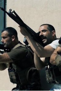 Börü – S01E01 – Bazen Canavarlar Kazanir