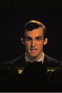 Everything Sucks! – S01E10 – We Were Merely Freshmen