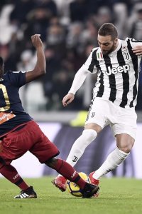 First Team: Juventus – S01E02 – Episode #1.2