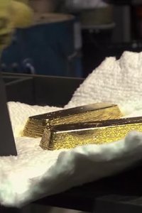 Dirty Money – S02E04 – Dirty Gold