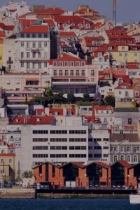 Somebody Feed Phil – S01E04 – Lisbon