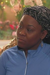 To Rome for Love – S01E02 – Mercedes Bends the Rules
