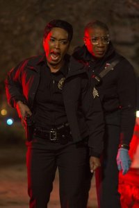 9-1-1 – S01E07 – Full Moon (Creepy AF)