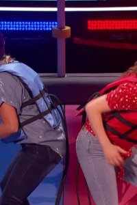 Ellen’s Game of Games – S04E04 – I’m King of the Twirl