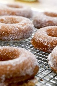Baked in Vermont – S01E05 – Cider Brunch