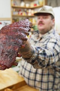 It’s Suppertime! – S2018E15 – Ribs, For Your Pleasure