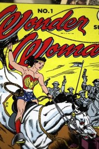 Secret History of Comics – S01E02 – The Truth About Wonder Woman