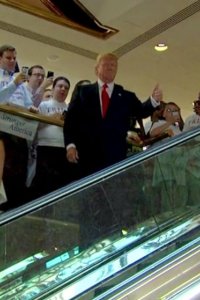 Trump: An American Dream – S01E04 – Politics