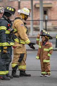 The Cromarties – S2018E09 – Fire Captain Cro