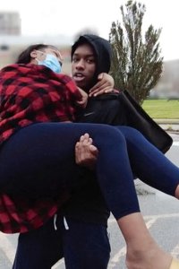 Unexpected – S06E05 – Preeclampsia
