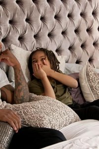 The Cromarties – S2018E15 – Family Tree