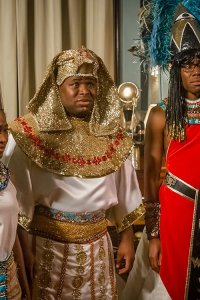 Timewasters – S01E03 – Follow Your Dreams