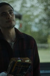 Two Sentence Horror Stories – S04E10 – Homecoming