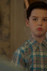Young Sheldon – S01E16 – Killer Asteroids, Oklahoma, and a Frizzy Hair Machine