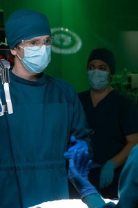 The Good Doctor – S07E02 – Skin in the Game