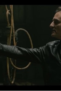 Bad Blood – S01E03 – Feast or Famine