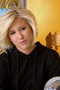 According to Chrisley – S01E05 – Carmen Electra, Metta World Peace, Grayson & Chase
