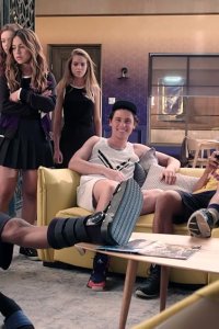 Greenhouse Academy – S01E09 – Steph