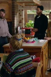 Back – S02E01 – Episode #2.1