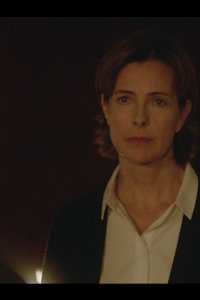 La Mante – S01E03 – Épisode 3