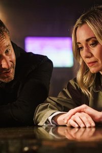Get Shorty – S03E04 – What Else Did God Say?
