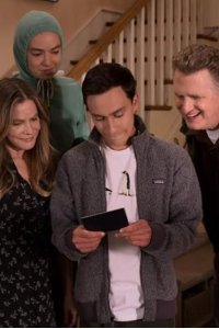 Atypical – S04E10 – Dessert at Olive Garden