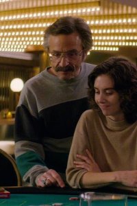 GLOW – S03E02 – Hot Tub Club