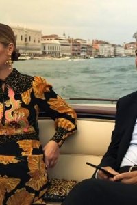 Riviera – S03E01 – La Dolce Vita / The Good Life