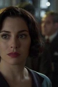 Cable Girls – S01E08 – El amor