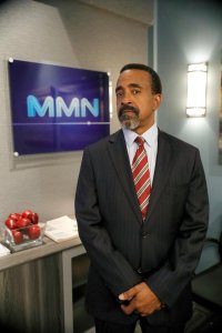 Great News – S02E12 – The Fast Track