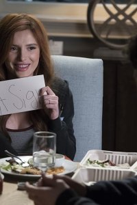 Famous in Love – S02E09 – Full Mental Jacket