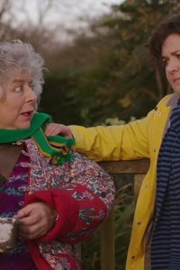 Bucket – S01E02 – Episode #1.2