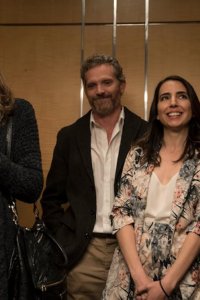 Nobodies – S01E02 – The Rat, the Cheese and the Trap