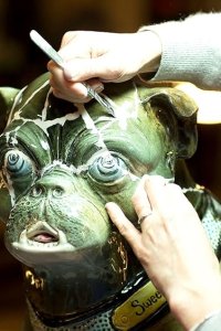 The Repair Shop – S01E10 – Ceramic Bulldog