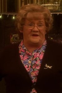 All Round to Mrs. Brown’s – S04E04 – Episode #4.4