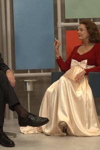 Feud – S01E04 – More, or Less