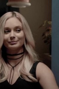 The Arrangement – S01E08 – The Betrayal
