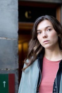 Clique – S02E02 – Episode #2.2