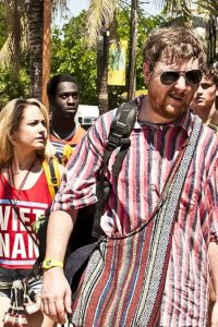 Gap Year – S01E04 – Thailand – The Full Moon