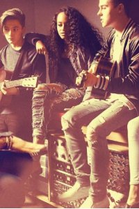The Pop Game – S01E07 – Divide & Conquer